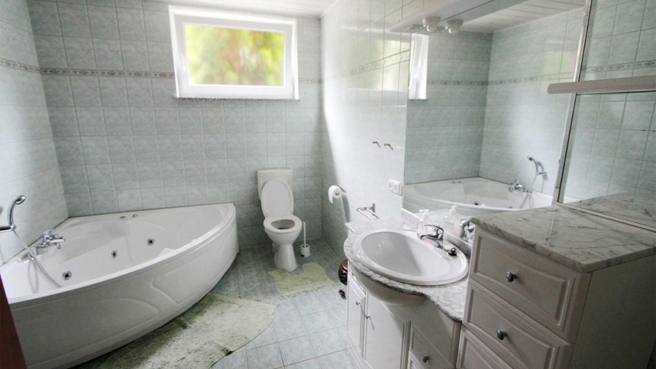 Lena Apartman Hévíz Exterior foto