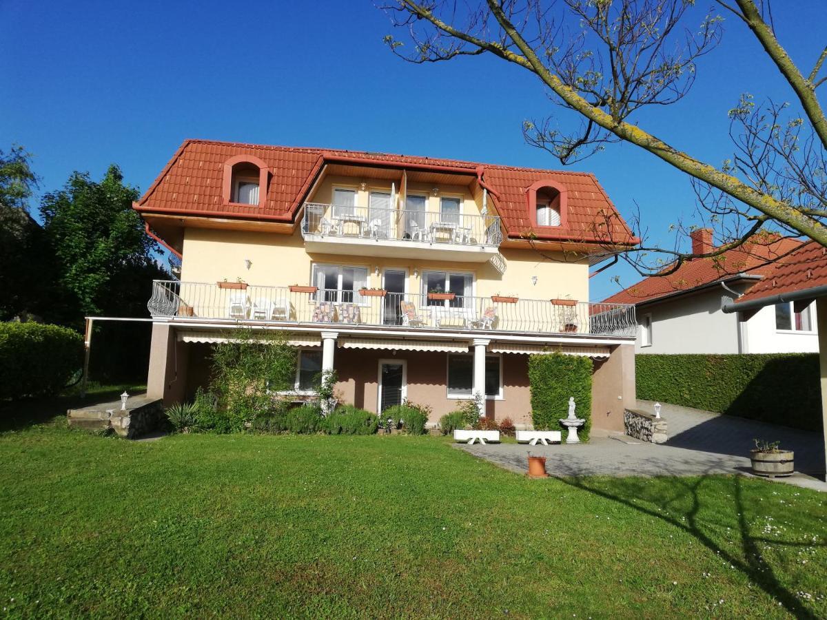 Lena Apartman Hévíz Exterior foto